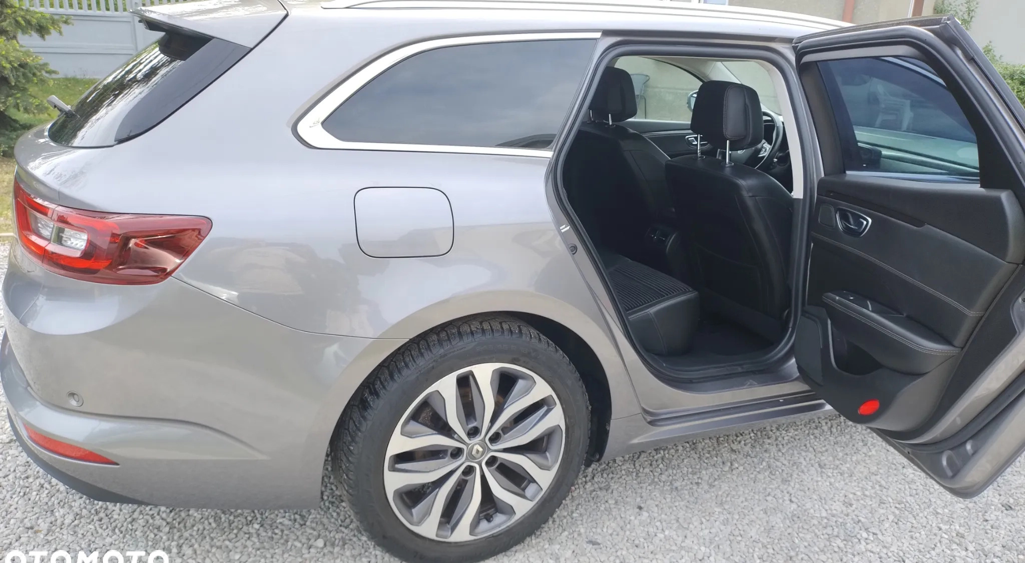 Renault Talisman cena 53600 przebieg: 74000, rok produkcji 2019 z Łapy małe 781